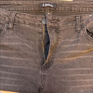 D. Jeans women’s Dark Gray Denim